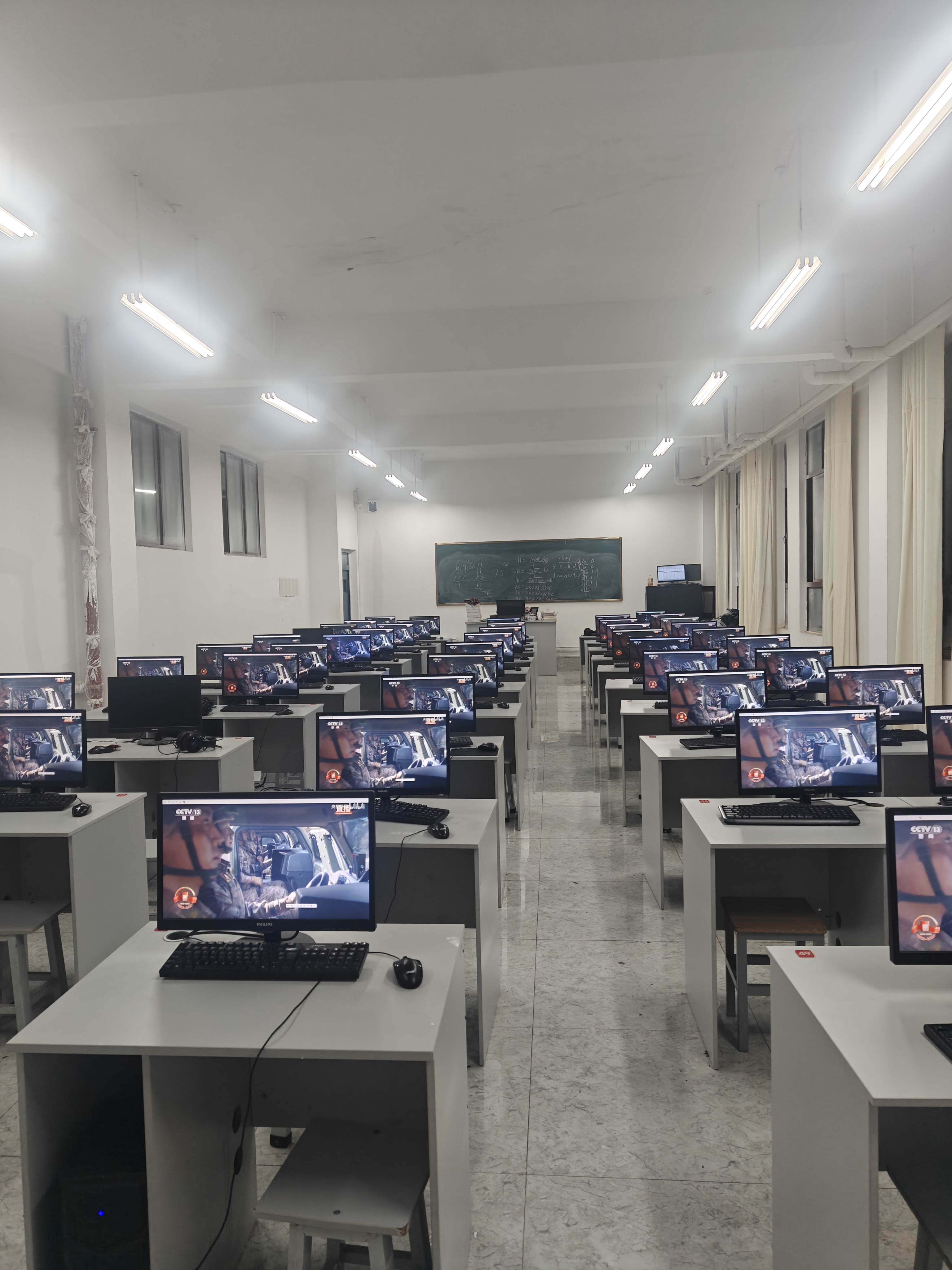 学校